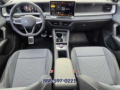 2026 Volkswagen Tiguan 2.0T SE R-Line Black