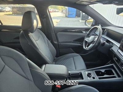2025 Volkswagen Tiguan 2.0T SE R-Line Black