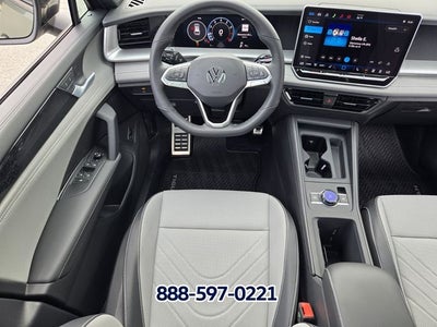 2026 Volkswagen Tiguan 2.0T SE R-Line Black