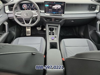 2026 Volkswagen Tiguan 2.0T SE R-Line Black
