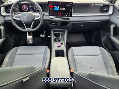 2026 Volkswagen Tiguan 2.0T SE R-Line Black