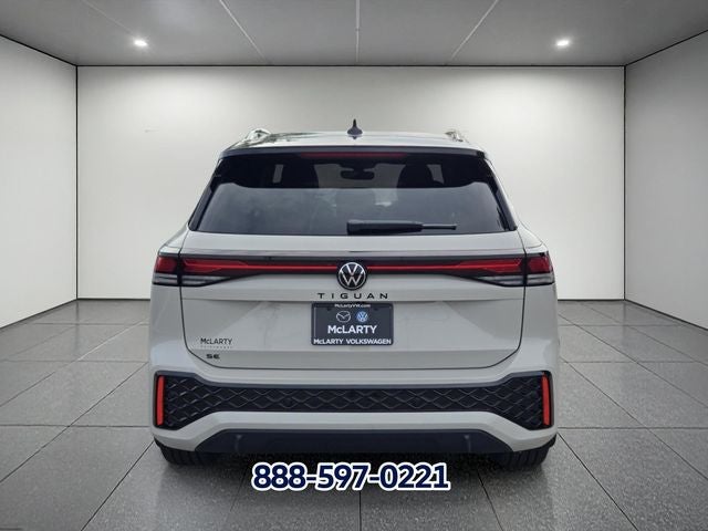 2026 Volkswagen Tiguan 2.0T SE R-Line Black