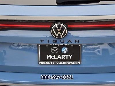 2026 Volkswagen Tiguan 2.0T SE R-Line Black