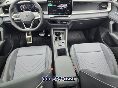 2026 Volkswagen Tiguan 2.0T SE R-Line Black