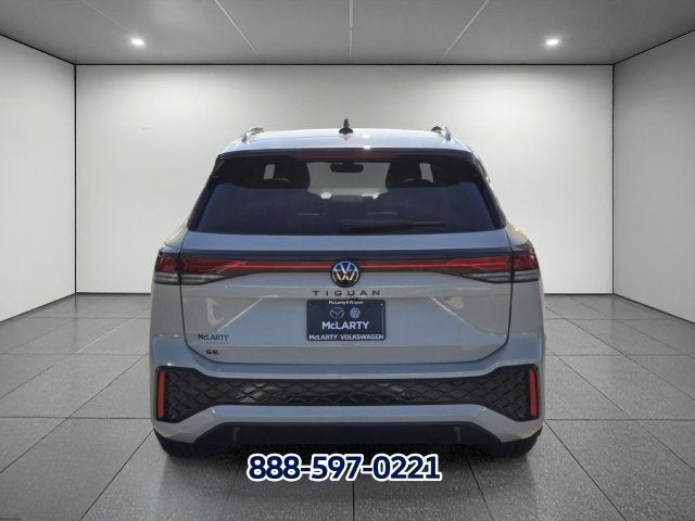 2026 Volkswagen Tiguan SE R-Line Black