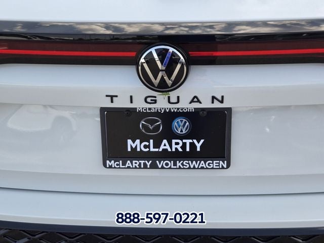 2026 Volkswagen Tiguan SE R-Line Black