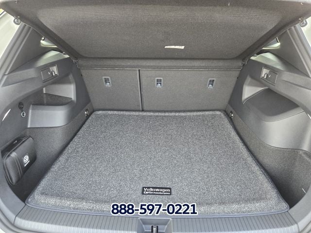 2026 Volkswagen Tiguan 2.0T SEL R-Line
