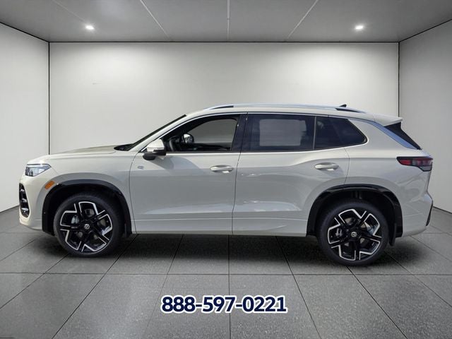 2026 Volkswagen Tiguan 2.0T SEL R-Line