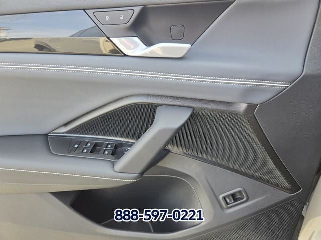 2026 Volkswagen Tiguan 2.0T SEL R-Line