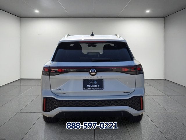 2026 Volkswagen Tiguan SEL R-Line Turbo