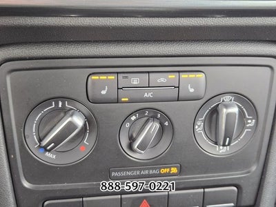 2016 Volkswagen Beetle 1.8T Denim