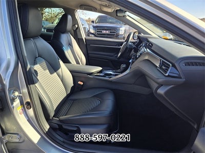 2019 Toyota Camry SE