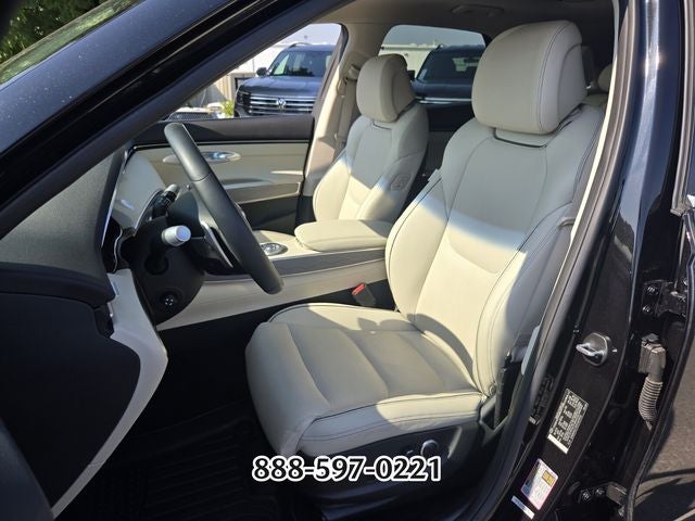2025 Genesis GV70 2.5T