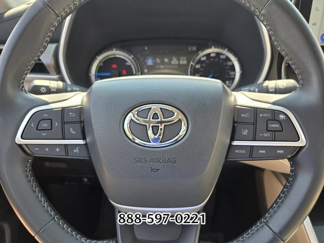2025 Toyota Highlander Hybrid XLE