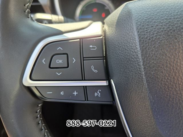 2025 Toyota Highlander Hybrid XLE