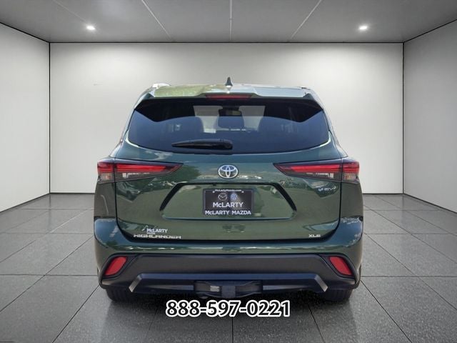 2025 Toyota Highlander Hybrid XLE
