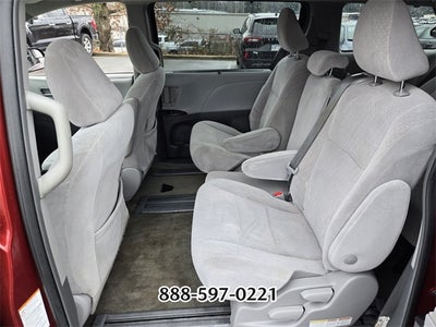 2018 Toyota Sienna L 7 Passenger