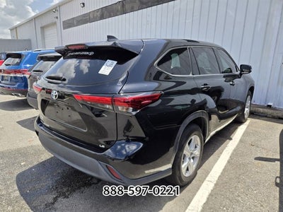 2021 Toyota Highlander LE