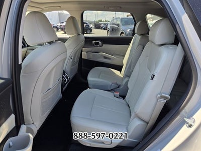 2025 Kia Sorento SX