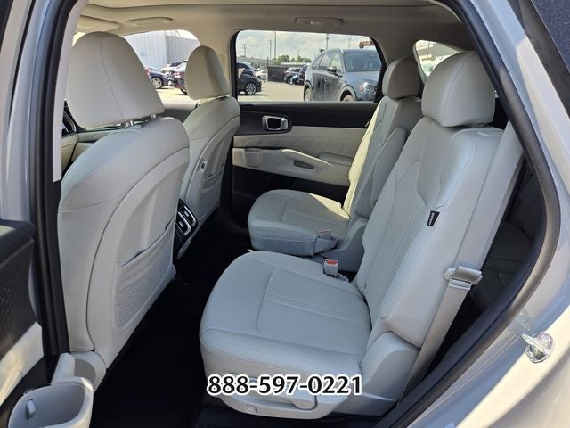 2025 Kia Sorento SX