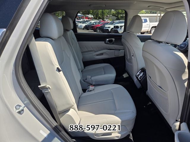 2025 Kia Sorento SX