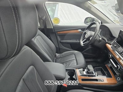 2023 Audi Q5 45 S line Premium quattro