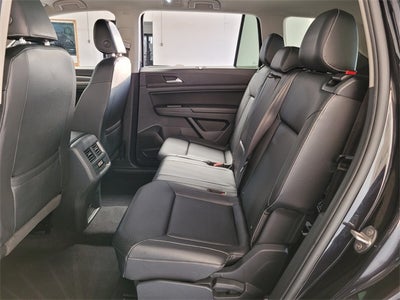 2021 Volkswagen Atlas 3.6L V6 SE w/Technology R-Line