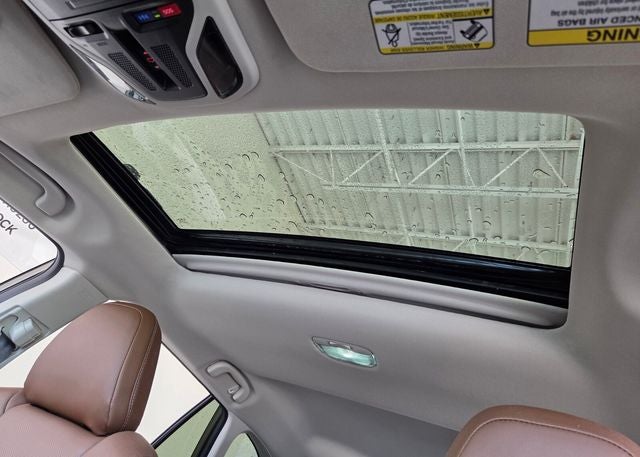 2022 Subaru Outback Touring XT