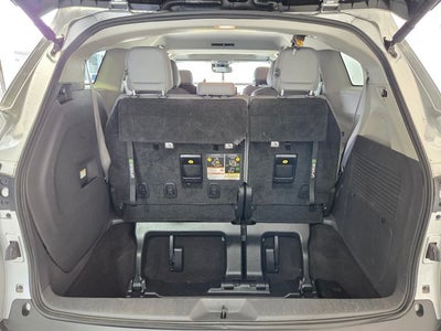 2022 Toyota Sienna XLE 8 Passenger