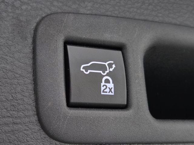 2022 Toyota Sienna XLE 8 Passenger