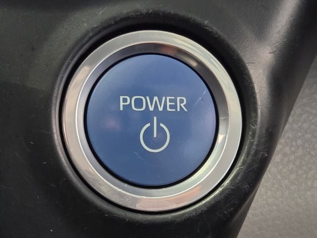 2022 Toyota Sienna XLE 8 Passenger