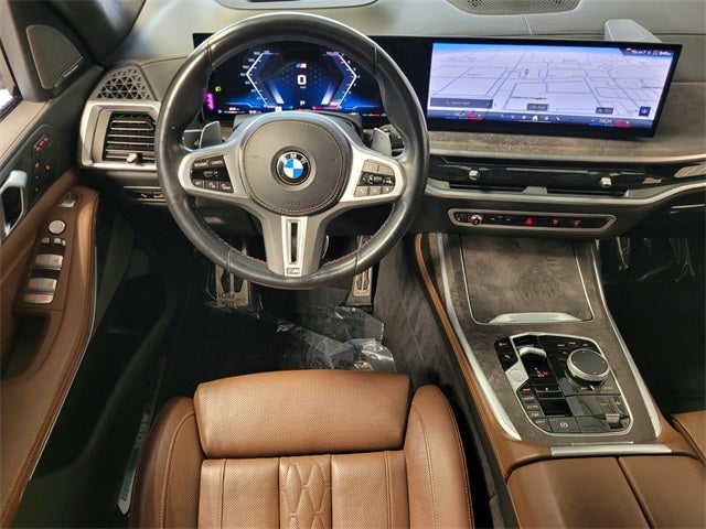 2024 BMW X7 M60i