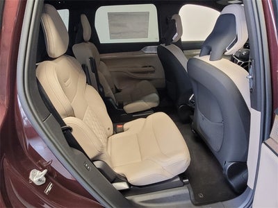 2025 Volvo EX90 Twin Motor Performance Ultra 6-Seater