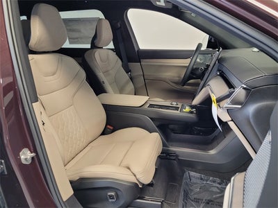 2025 Volvo EX90 Twin Motor Performance Ultra 6-Seater