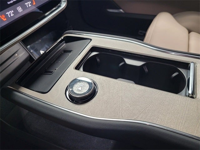 2025 Volvo EX90 Twin Motor Performance Ultra 6-Seater