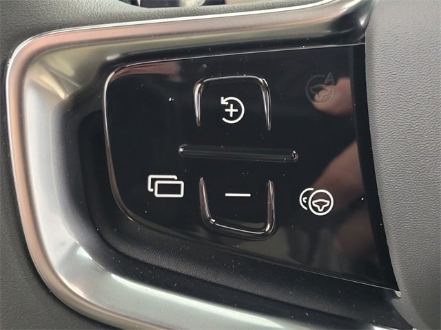 2025 Volvo EX90 Twin Motor Performance Ultra 6-Seater