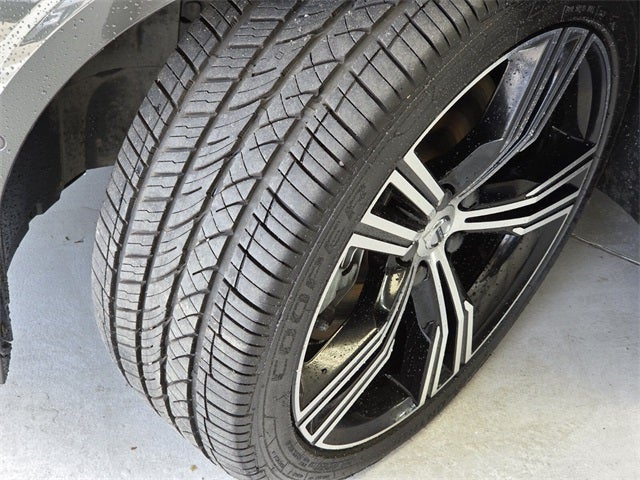 2022 Volvo S60 Recharge Plug-In Hybrid T8 Inscription