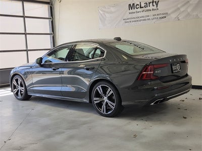 2022 Volvo S60 Recharge Plug-In Hybrid T8 Inscription