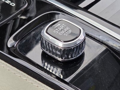 2022 Volvo S60 Recharge Plug-In Hybrid T8 Inscription