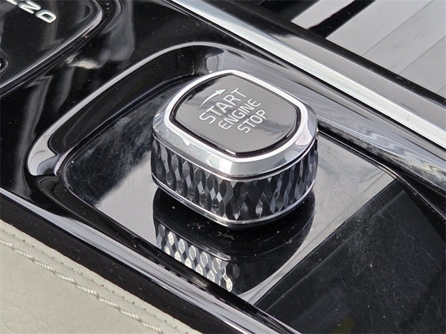 2022 Volvo S60 Recharge Plug-In Hybrid T8 Inscription