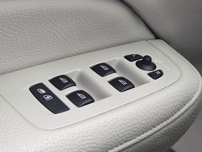 2022 Volvo S60 Recharge Plug-In Hybrid T8 Inscription