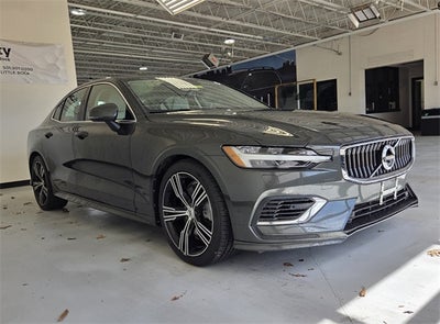 2022 Volvo S60 Recharge Plug-In Hybrid T8 Inscription