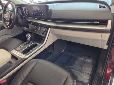 2024 Kia Carnival LX