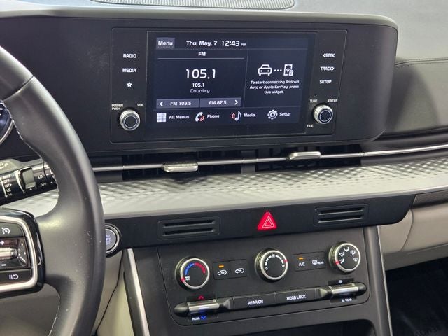 2024 Kia Carnival LX