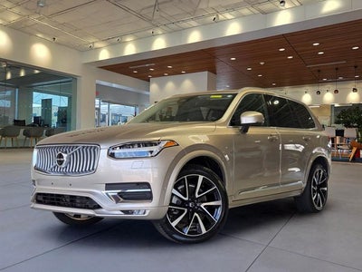 2023 Volvo XC90 B6 Plus 6-Seater