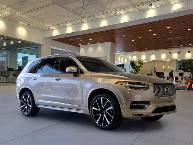 2023 Volvo XC90 B6 Plus 6-Seater