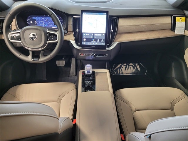 2026 Volvo XC90 B6 Plus 6-Seater