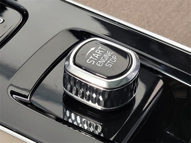 2026 Volvo XC90 B6 Plus 6-Seater