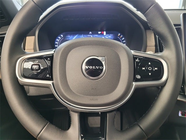 2026 Volvo XC90 B6 Plus 6-Seater