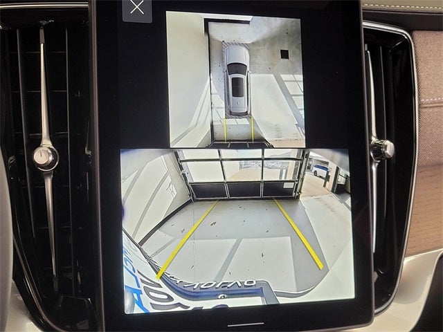 2026 Volvo XC90 B6 Plus 6-Seater